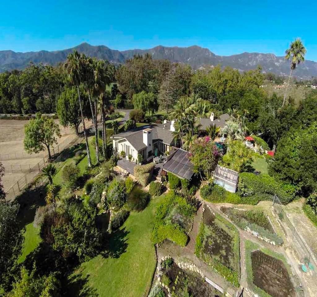 Celebrity Real Estate: Oprah Winfrey's Seamair Farm