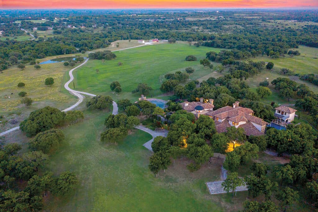 Spotlight Property for Sale from Texas LAND Magazine | Land.com